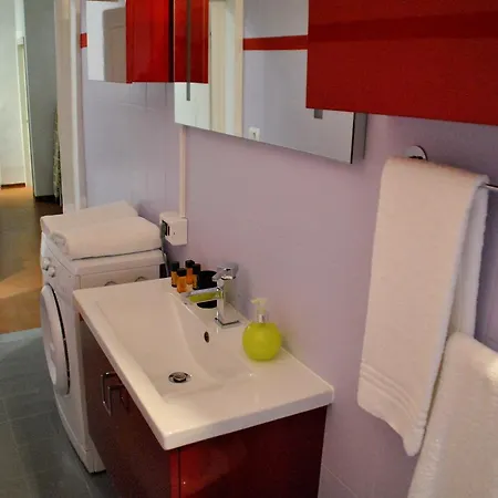 Servi Apartment *